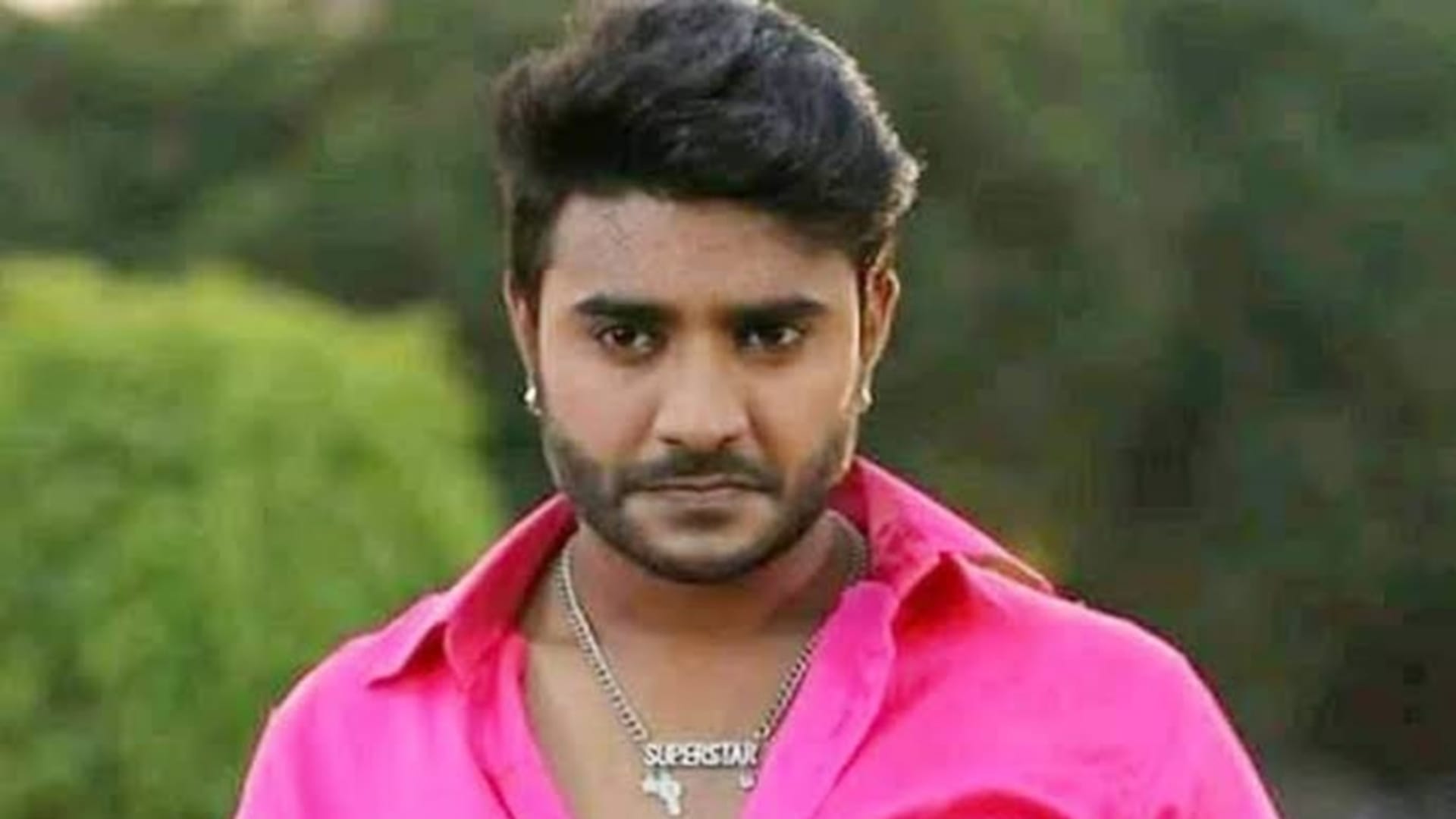 Bhojpuri star pradeep pandey upcoming film hindustani first look out on vijaydashmi