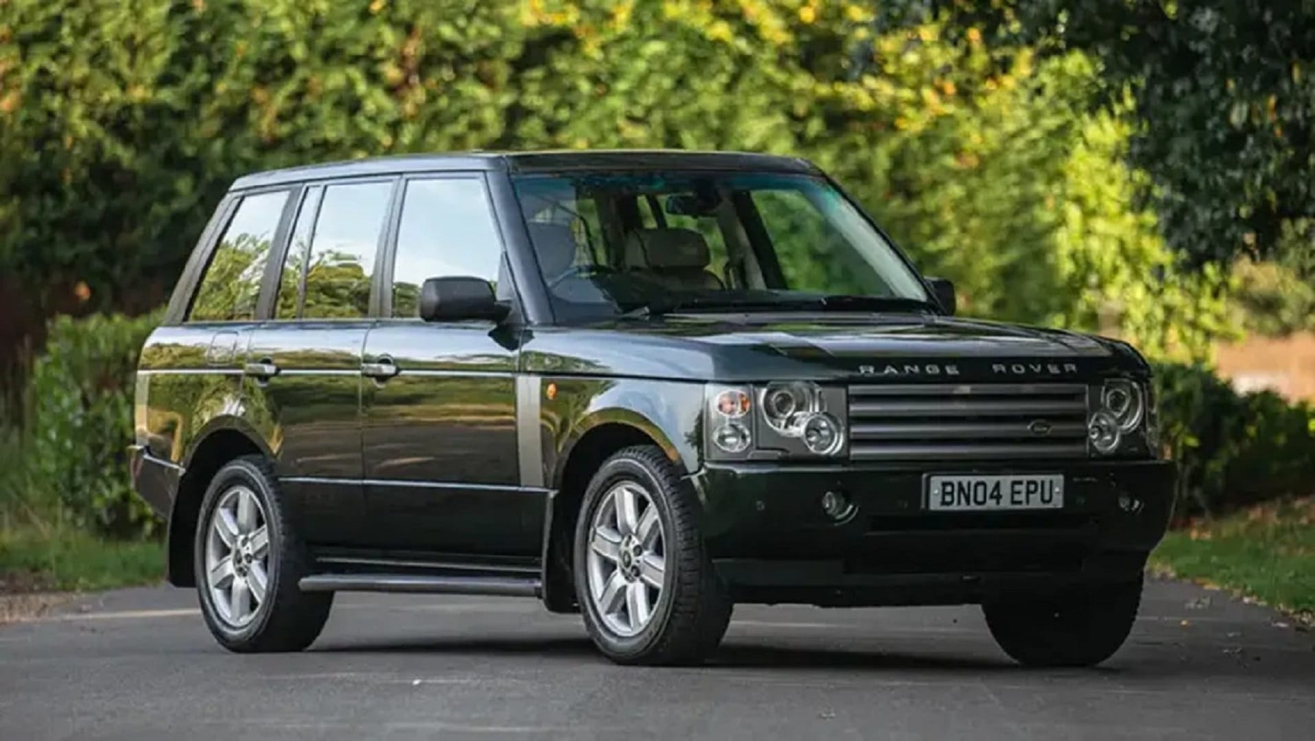 Queen Elizabeth II Car is up for auction at NEC Classic Motor Show Sale 2023 in England