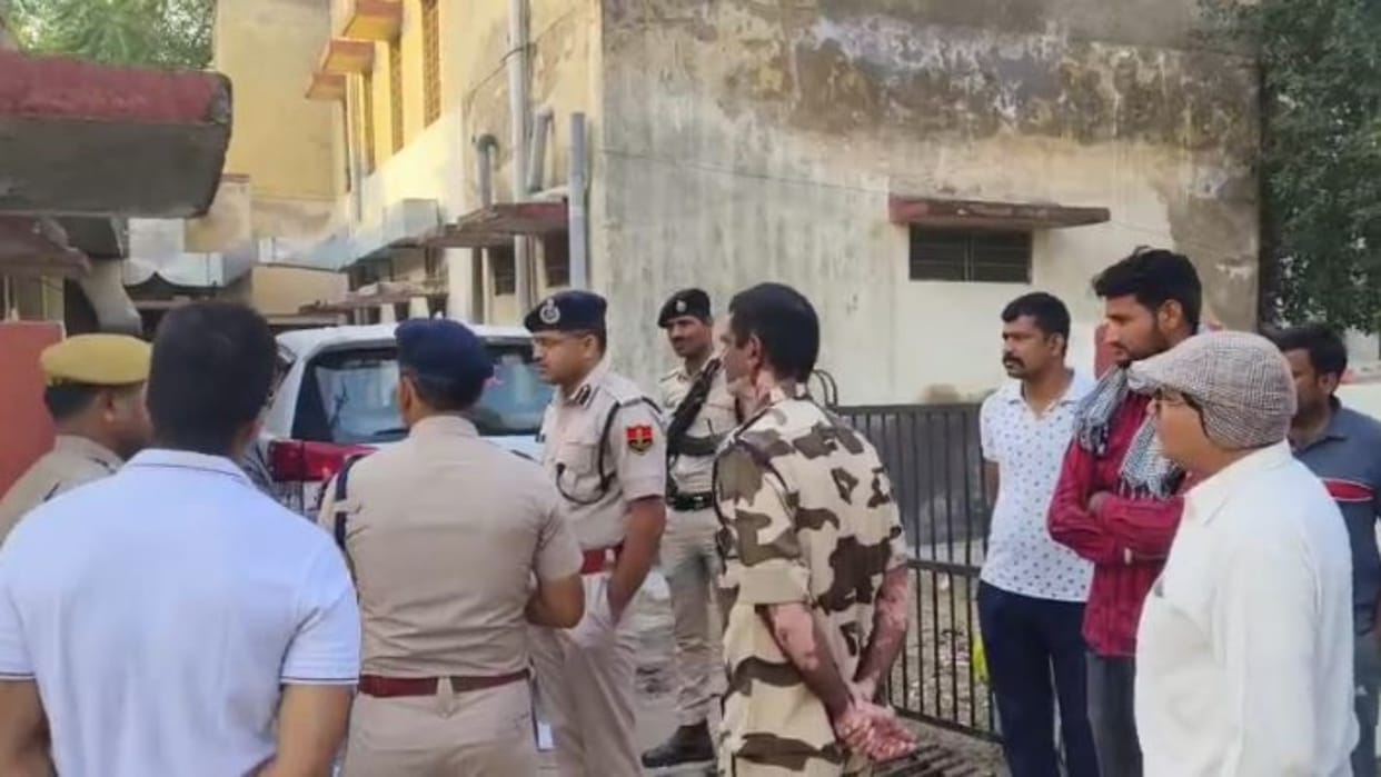 Rajasthan Election CISF jawan posted on election duty in Sikar dies after being shot