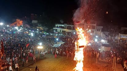 Dussehra 2023: Dussehra celebrations in Rampur, shouts of Shri Ram echoed during Ravana Dahan