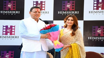 CM dhami wishes best wishes to the team of webseries Kaphal