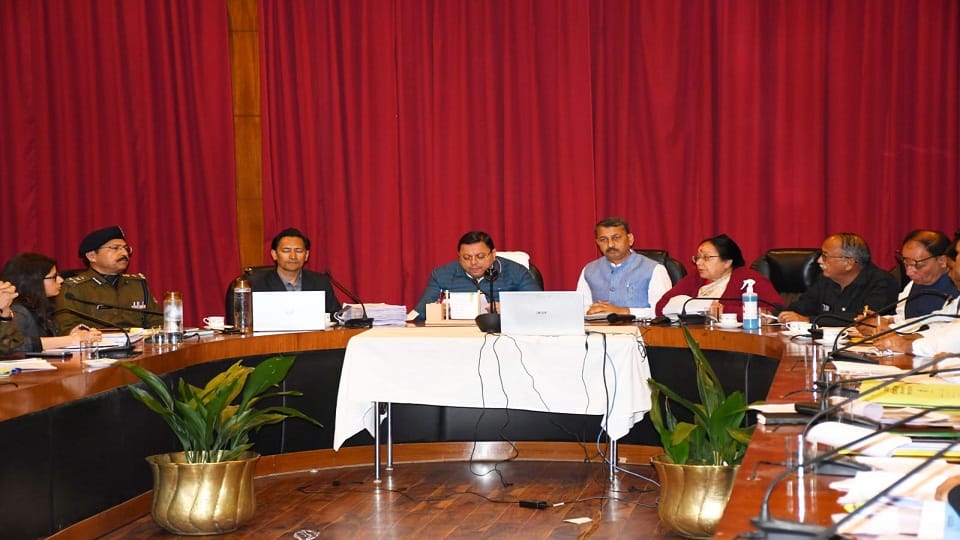 CM Pushkar Singh Dhami spoke to Kumaon Commissioner Deepak Rawat