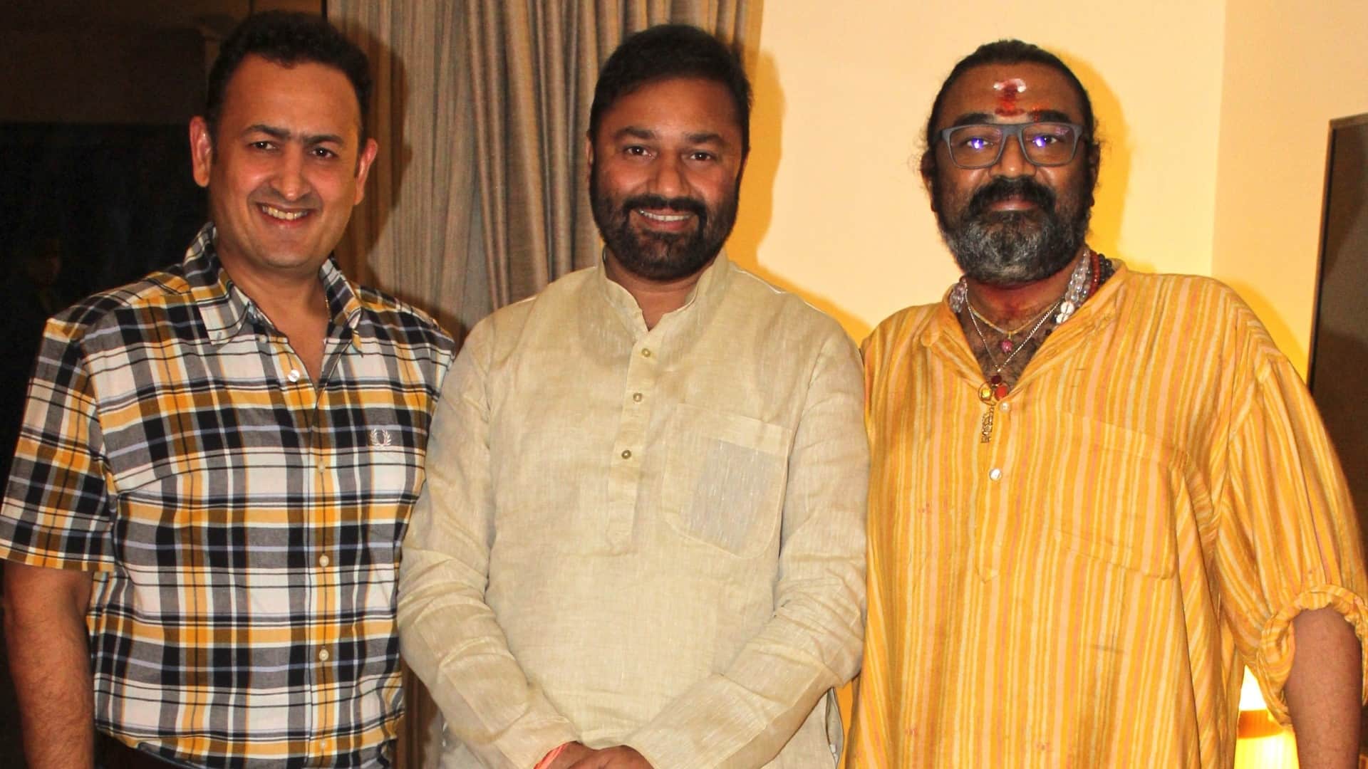 Main Atal Hoon resolution song of Vajpayee will echo on big screen in Pankaj Tripathi Vinod Bhanushali Film