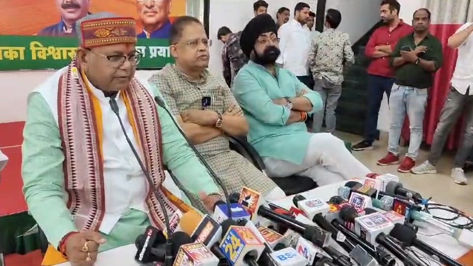 बिल्हा सीट के प्रत्याशी धरमलाल कौशिक