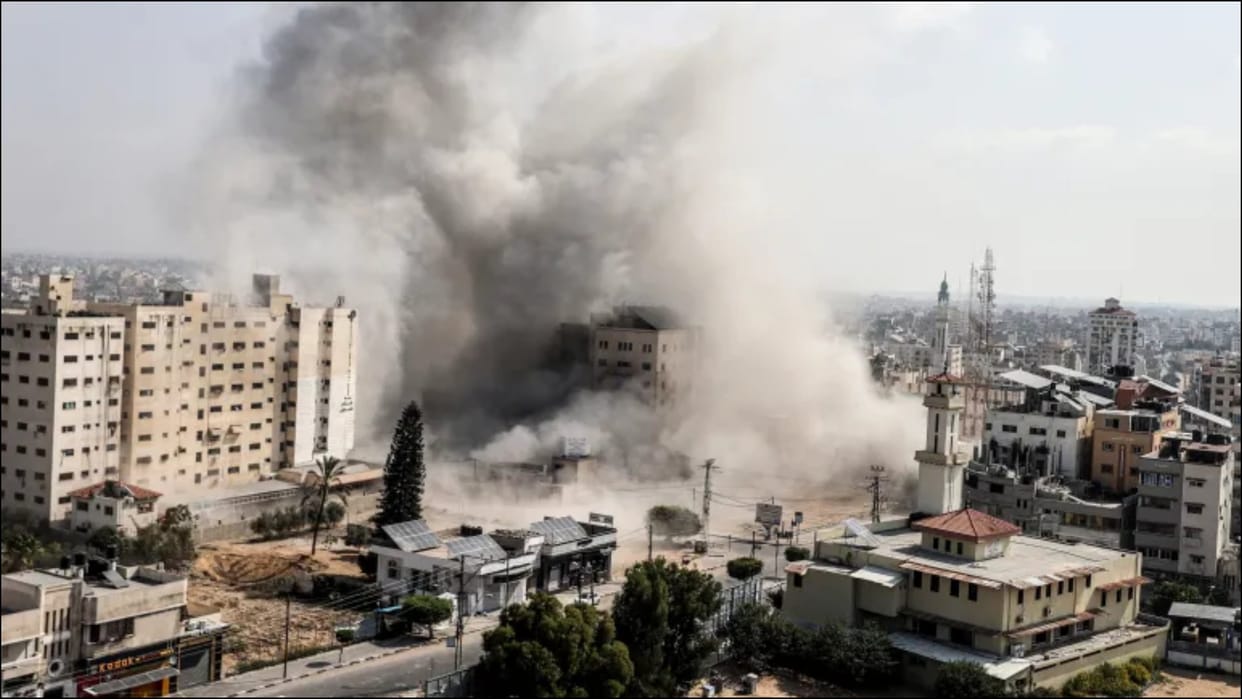 Gaza hospital surrounded by Israeli tanks 12 dead Israel-Hamas War
