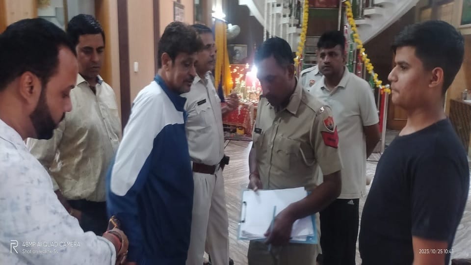 Thieves enter house in Hansi, Escape with property papers worth crores along with cash worth thousands
