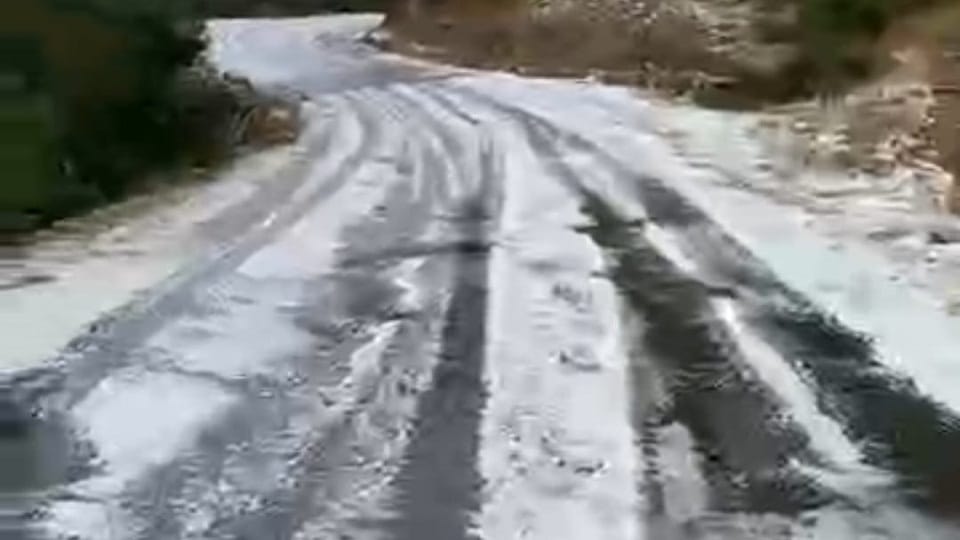 snowfall with hailstorm in Mukteshwar