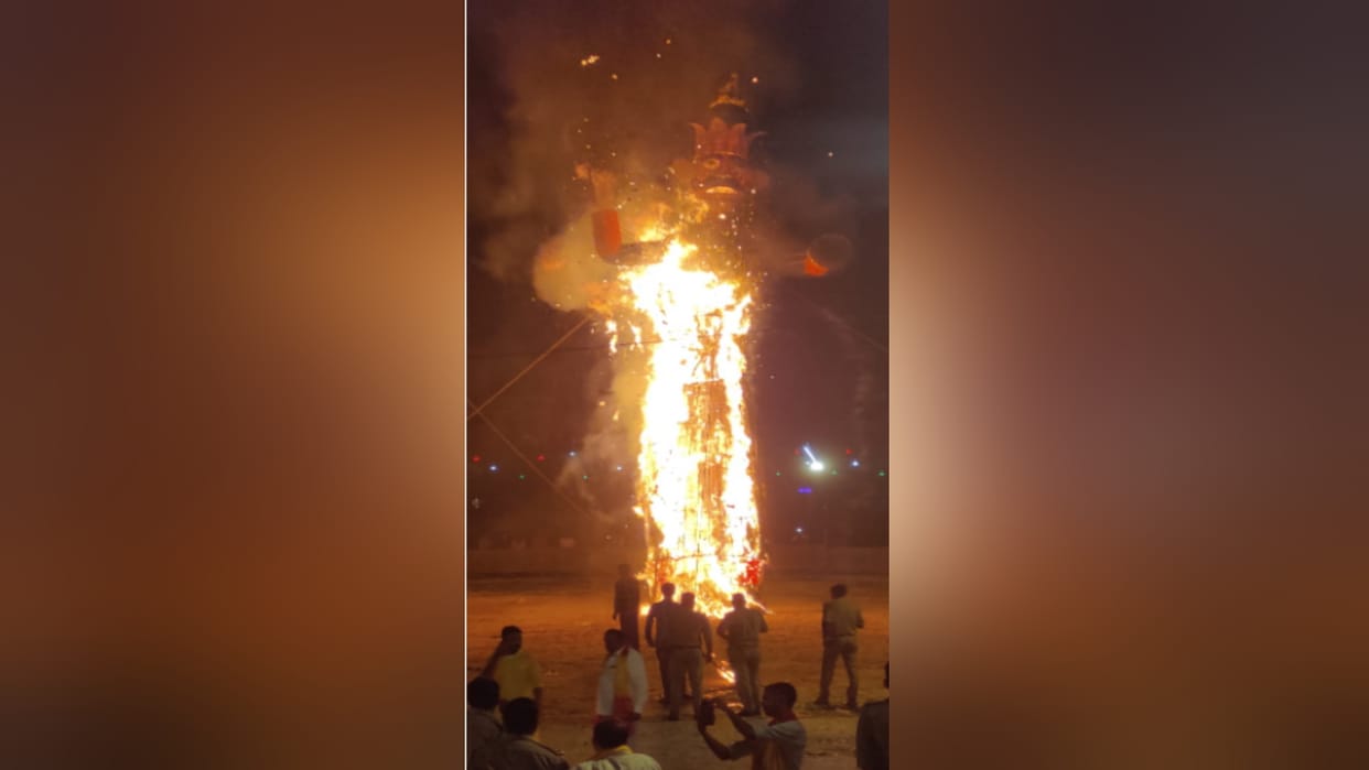 Dussehra 2024: Effigies of Ravana, Kumbhkaran and Meghnad were burnt at 12 places in Meerut