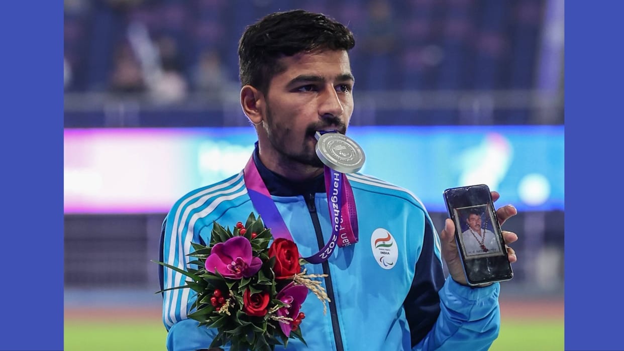 Para Asian Games: Farmer's son para player Pramod won silver medal in 1500 meter race