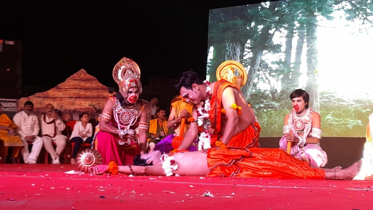 Meerut: Fierce battle, Ravana statues burning echoed chants of Jai Shri Ram