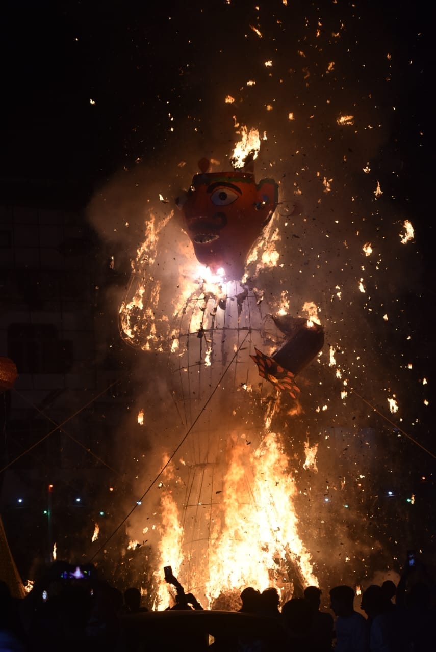 Meerut: Fierce battle, Ravana statues burning echoed chants of Jai Shri Ram