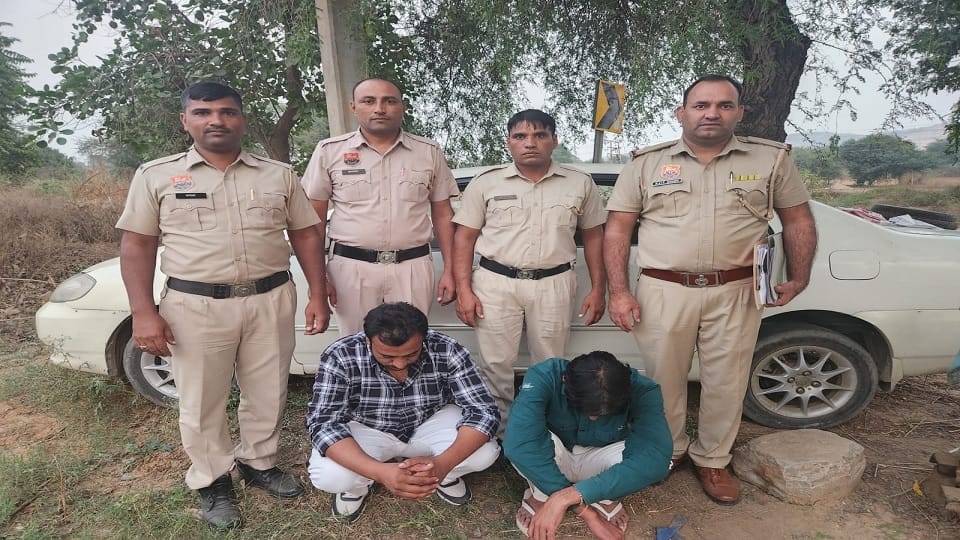 Dadri Police action, Drug smugglers arrested, opium recovered from vehicle in presence of SDM