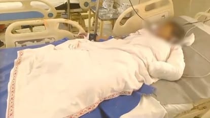 Daughter regains consciousness after both legs are amputated, talks to father