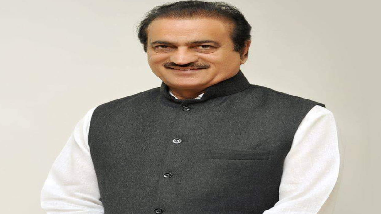 Former MLA Dr. Jaipal condemned ED's action at the residence of Congress leaders