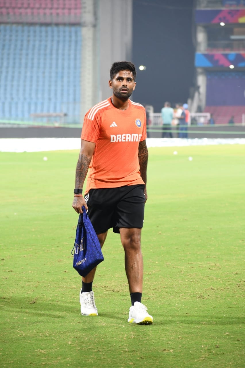 World Cup 2023: Team India players practicing on the Vijay Rath at Ekana Stadium
