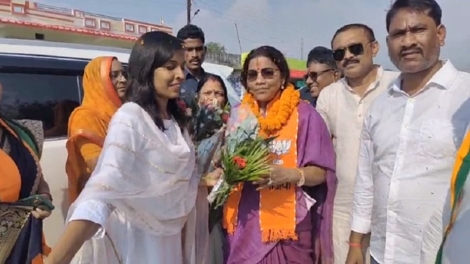 CG Election 2023 Bjp Candidate Renuka Singh Got Notice Campaigning Without Permission