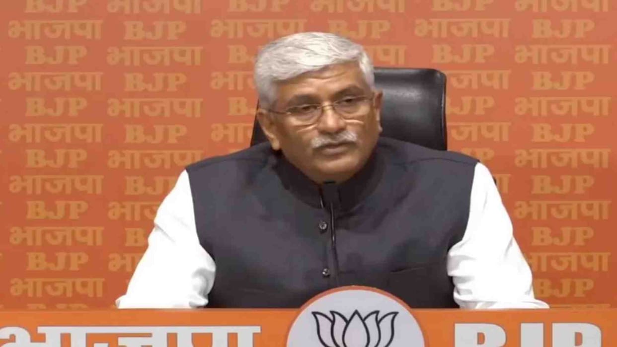 Minister Shekhawat said that ED's action is an attempt to stop corruption.