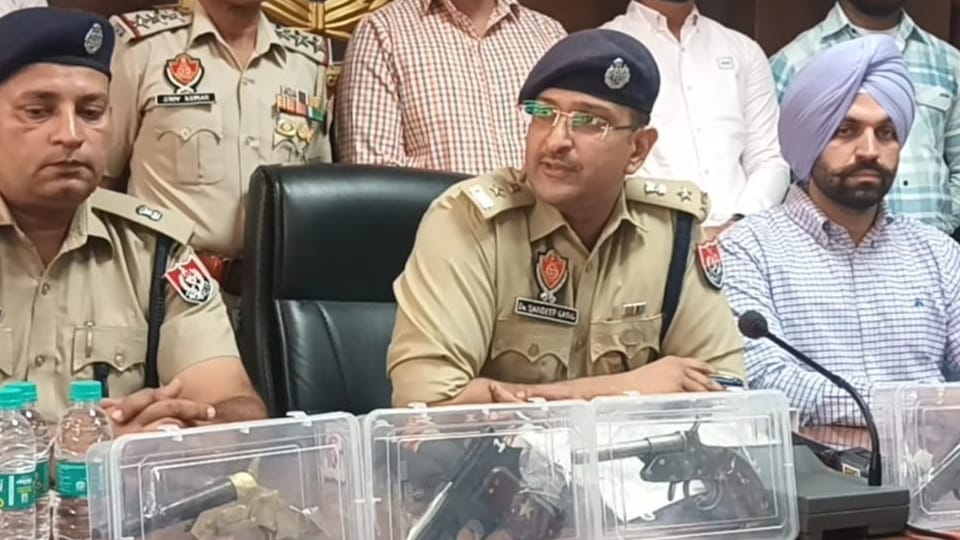 Gang supplying weapons to gangsters caught, four arrested in Mohali
