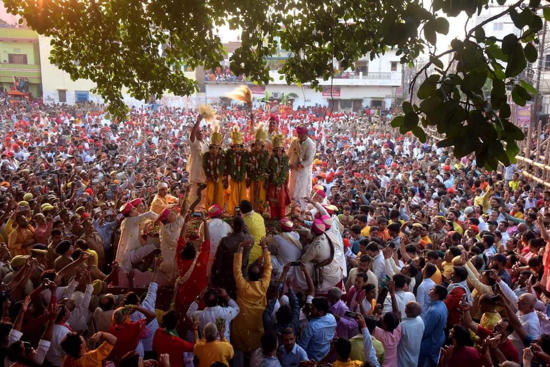 Nati Imli's Bharat Milap in pictures: Kashi became Ayodhya, a crowd of three and a half lakh gathered