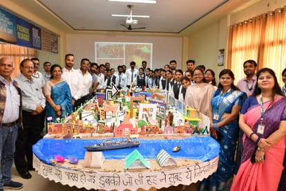 Ashoka Institute Varanasi: Students make hi-tech army gloves, will give 2000 watt shock to enemies on the bord