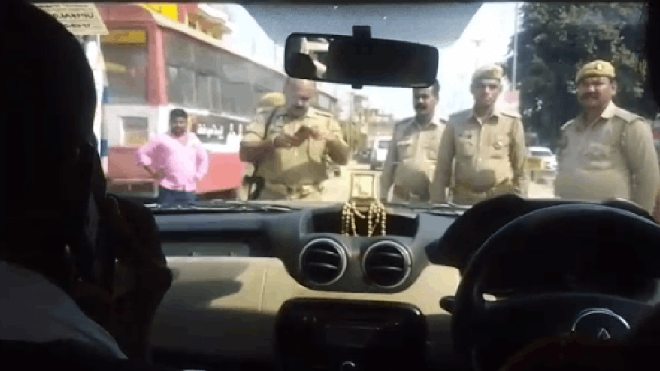 police stopped convoy of Divisional General Secretary of BKU Bhanu over low compensation to farmers