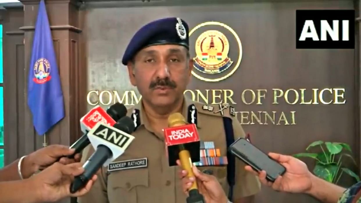 Tamil Nadu Police Governor House Bomb Deadbody police commissioner Sandeep Rathore