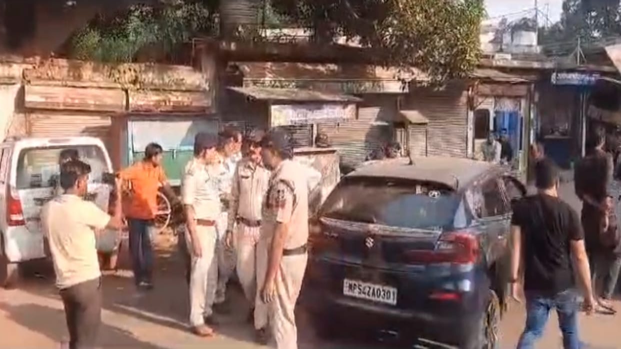 Katni Crime Rs 13.5 lakh cash and one kg silver seized