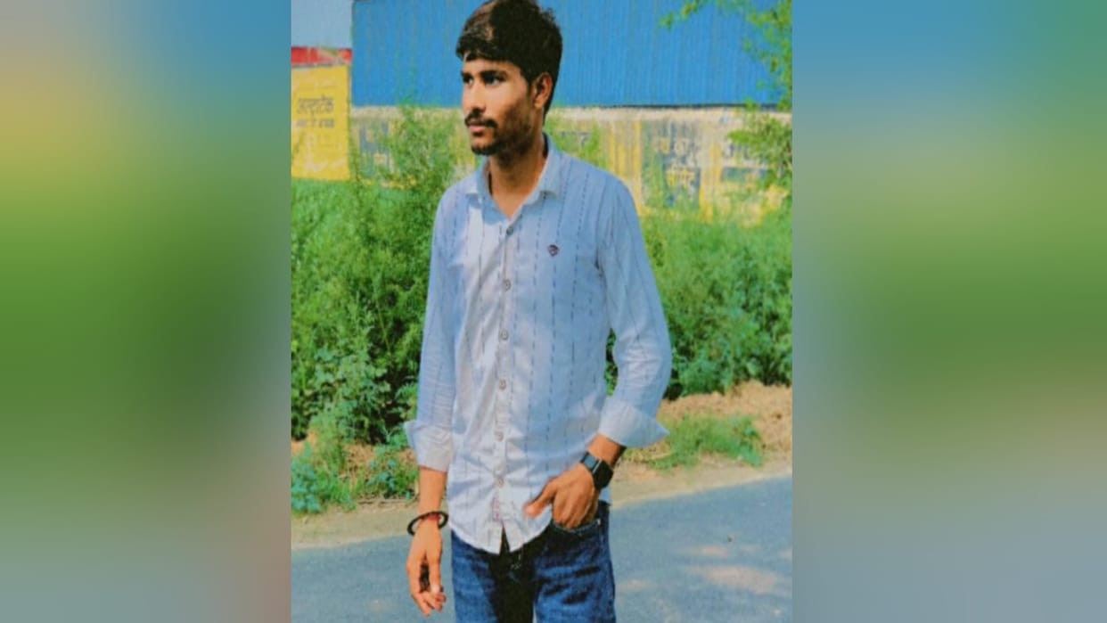 UP Murder: 12th class student was shot dead in Meewa village of Meerut and atmosphere of grief in family