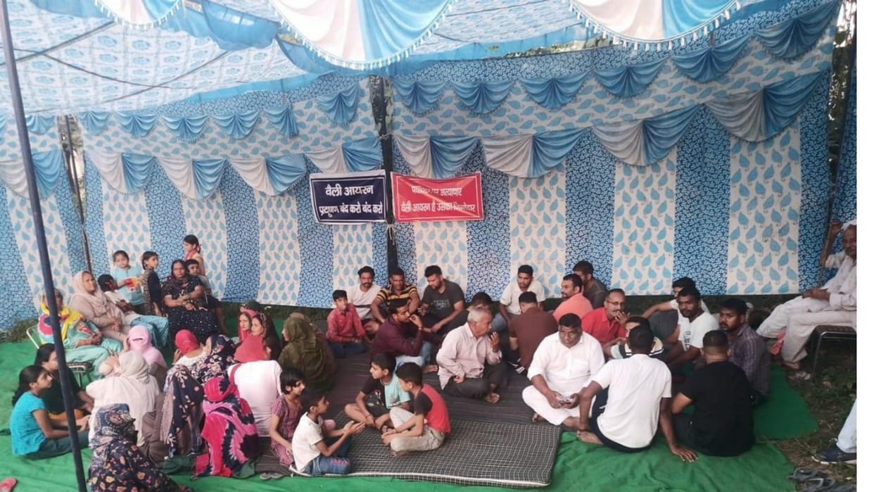 Sirmour: villagers launch fast unto death Protest against Steal Factory