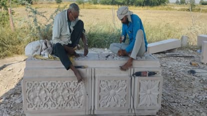 Stones being carved to be beautiful in Shri Ram Temple in Fatehpur Sikri Agra