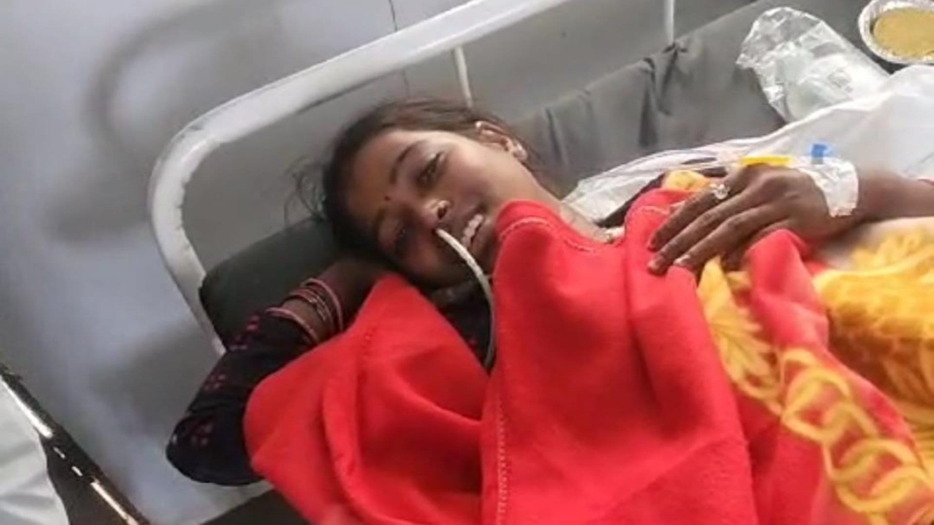 अस्पताल में भर्ती नवविवाहिता