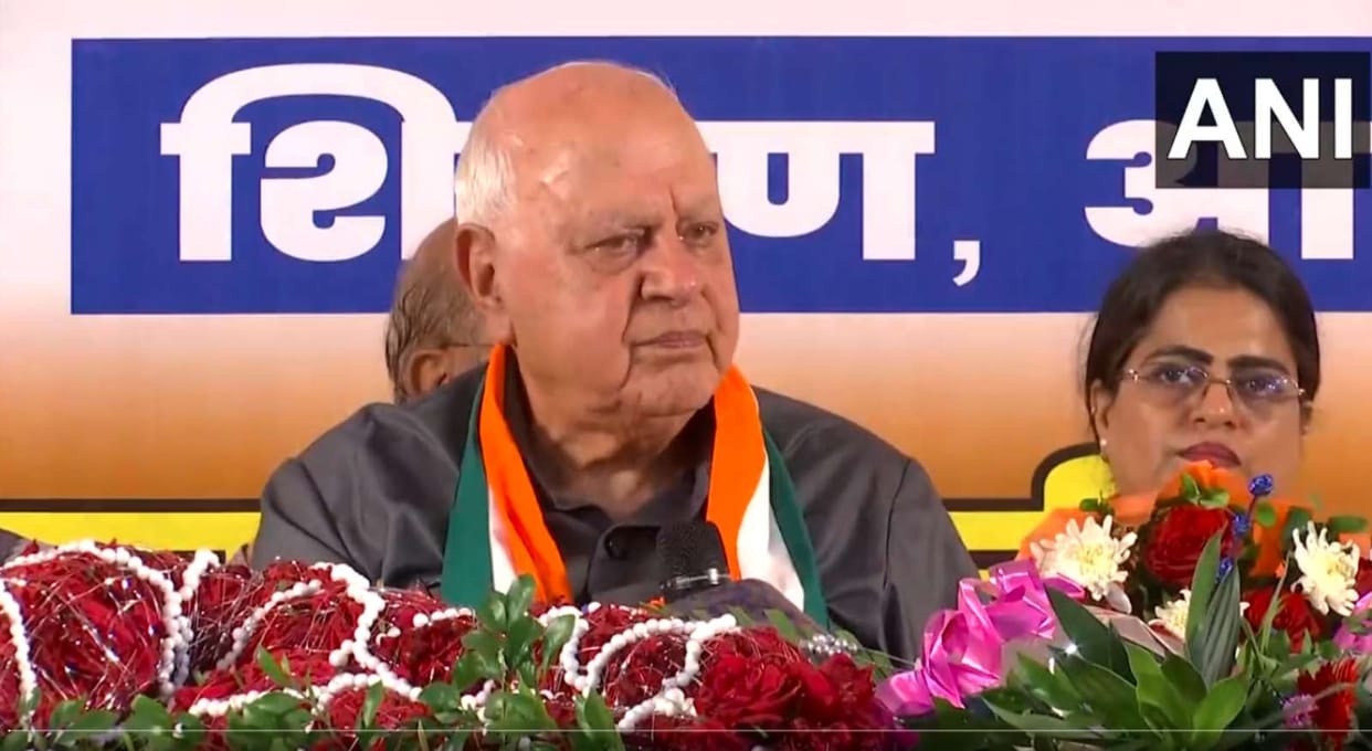 Farooq Abdullah Mumbai India pak friendly relations Hindu-Muslim Sikh brothers