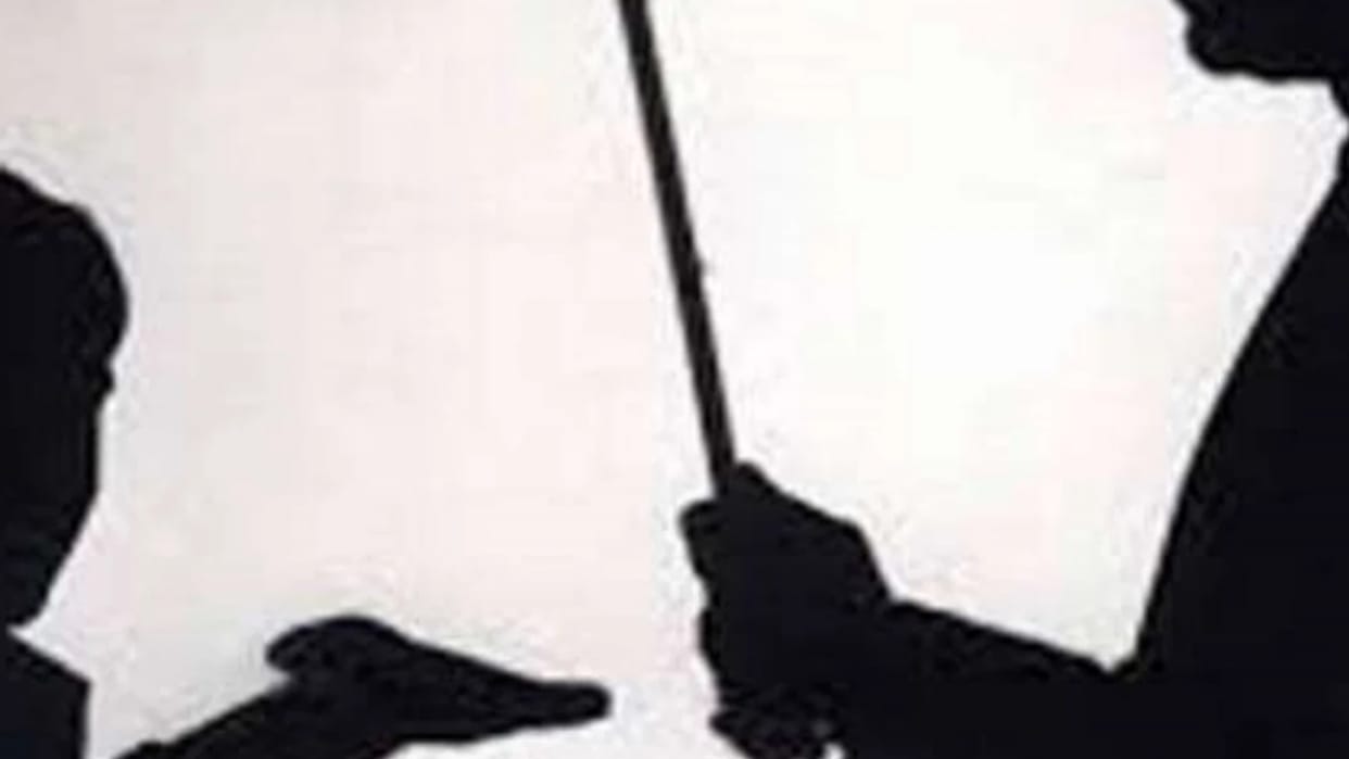 Lamart's PT teacher beats student with stick in Lucknow.