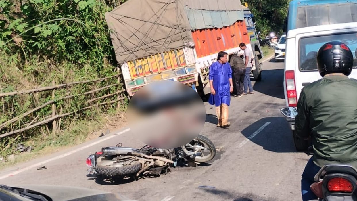 One Killed in Accident in Didwin Tikkar Hamirpur