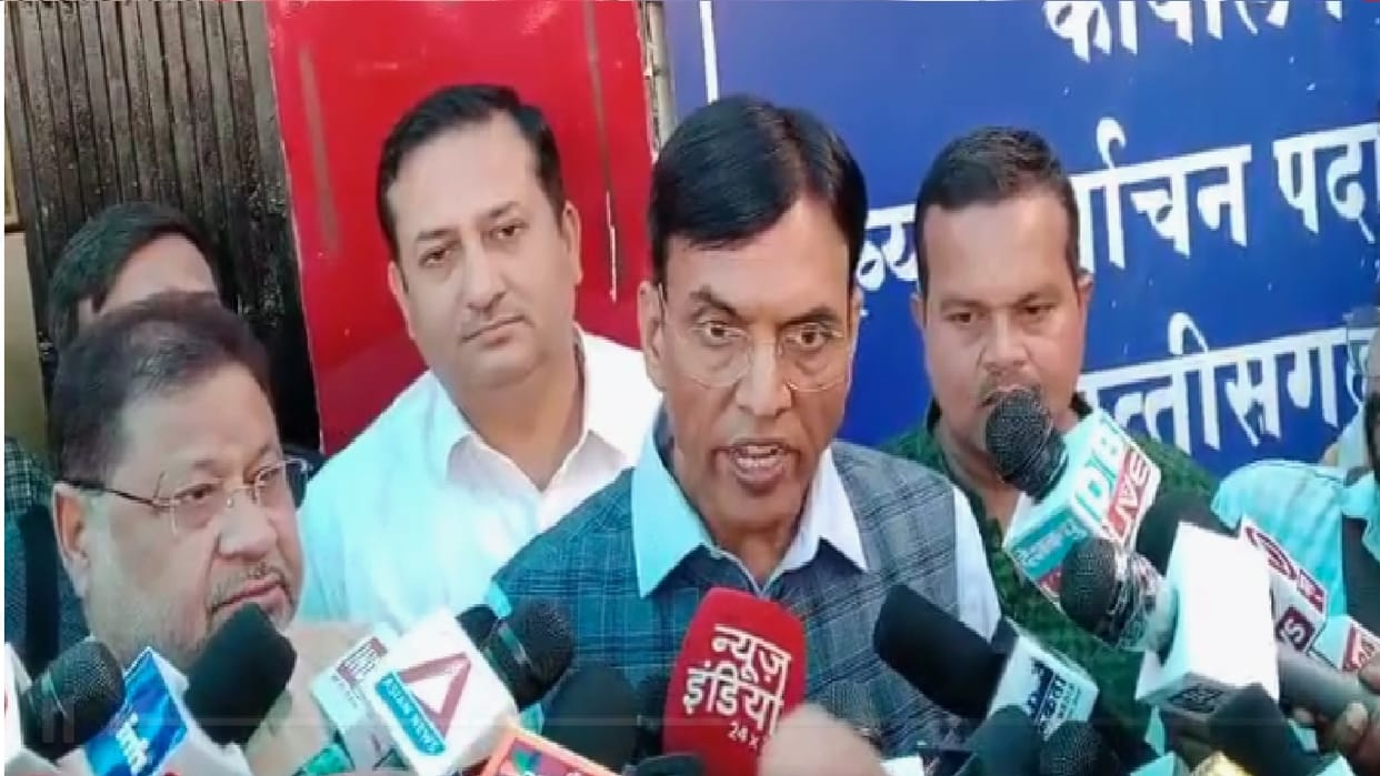 CG Election 2023: 'BJP leaders are being murdered, openly threatening to behead' said Union Minister Mansukh
