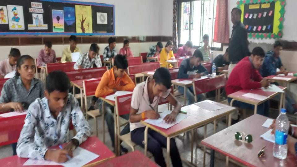 Atul Maheshwari scholarship exam conducted in Agra