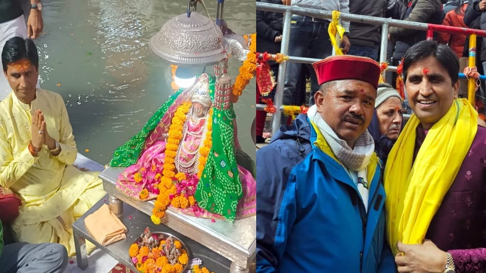 Kumar Vishwas visited Badrinath Dham and also offer Ganga puja at Harki Pauri Haridwar