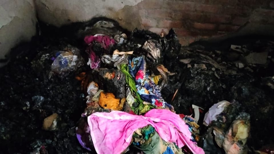 Miscreants took woman hostage and looted cash set fire to shop in Lakhimpur kheri