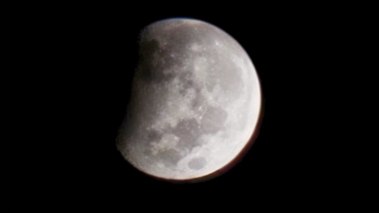 Lunar Eclipse will occur on Holi After a hundred years know how much will be impact in India