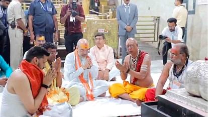 MP Election 2023: शाह ने कमलनाथ को दी चुनौती; बोले- सोनिया-मनमोहन के 10 साल और मोदी जी के 9 साल पर कर लें बहस MP Election 2023: Amit Shah challenges Kamal Nath to debate in Ujjain