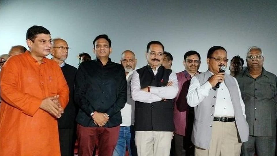 Delhi BJP President Virendra Sachdeva watched Tejas film with 625 orphan children