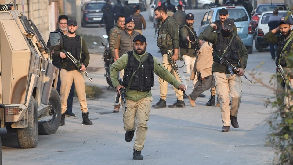 Kulgam Encounter: Encounter between security forces and terrorists in Kulgam