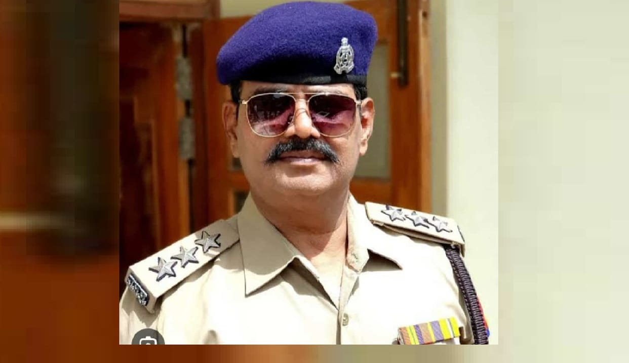 Super cop Deputy SP Tripurari Pandey passes away, had a strong hold on criminals, used to help the poor a lot