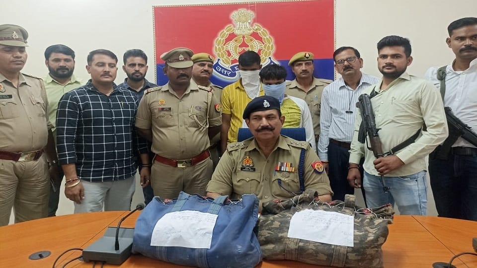 Old servant along with his associates stole from Ghungroo businessman