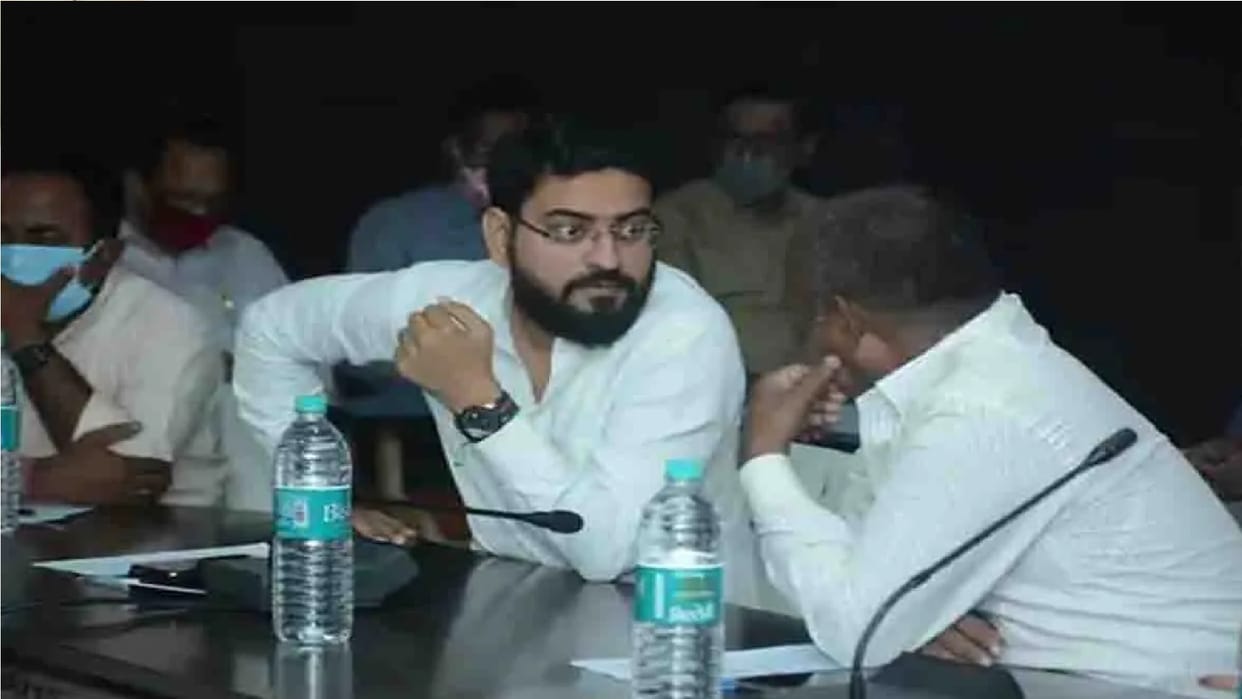 CG Election: Revolt; Ajit kukreja will contest independent election from Raipur North, nomination today