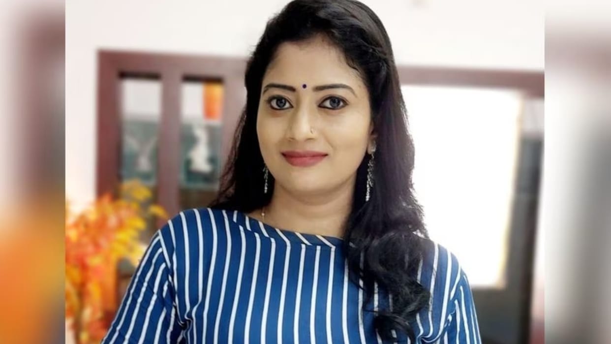 Renjusha Menon Malayalam Movie Actress Found Dead At Her Flat In Sreekaryam Thiruvananthapuram