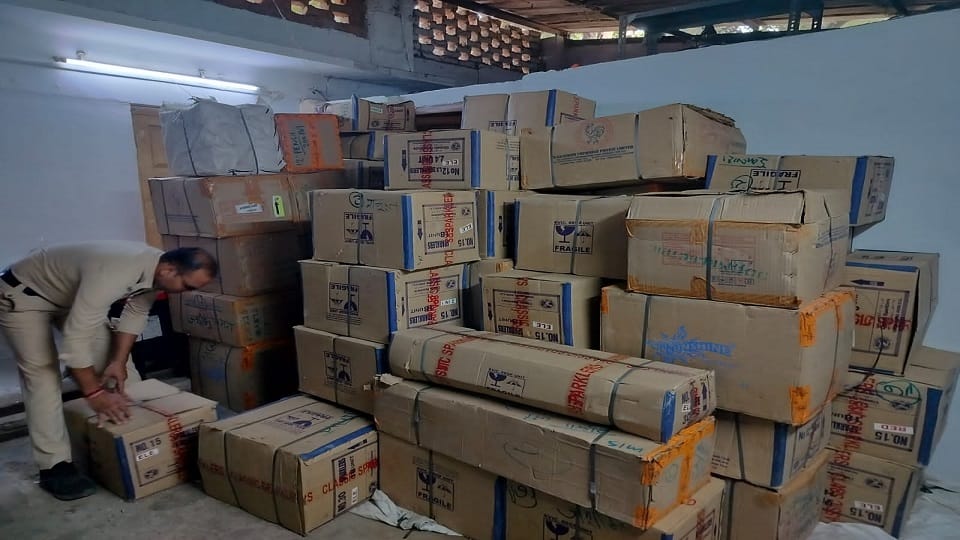 Police seized illegal firecrackers worth Rs 44 lakh in Korba