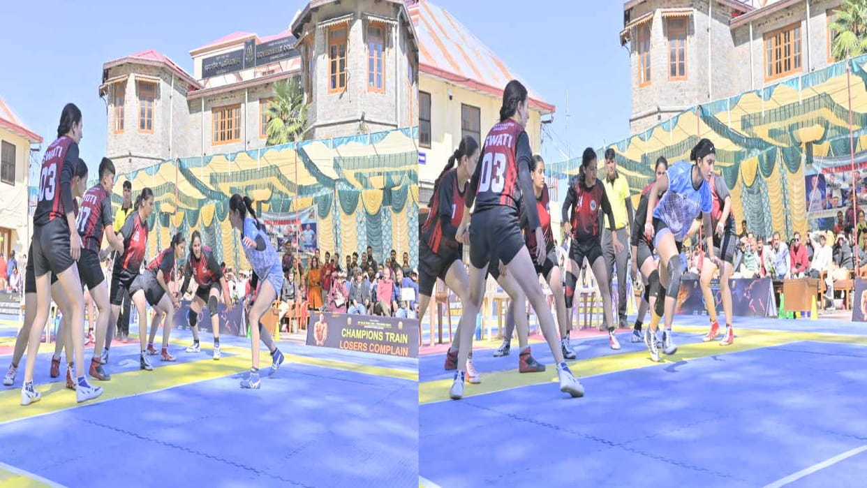 Players of record 41 teams showing strength in Inter College Women's Kabaddi Championship