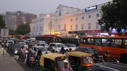 कनॉट में यातायात प्रभावित