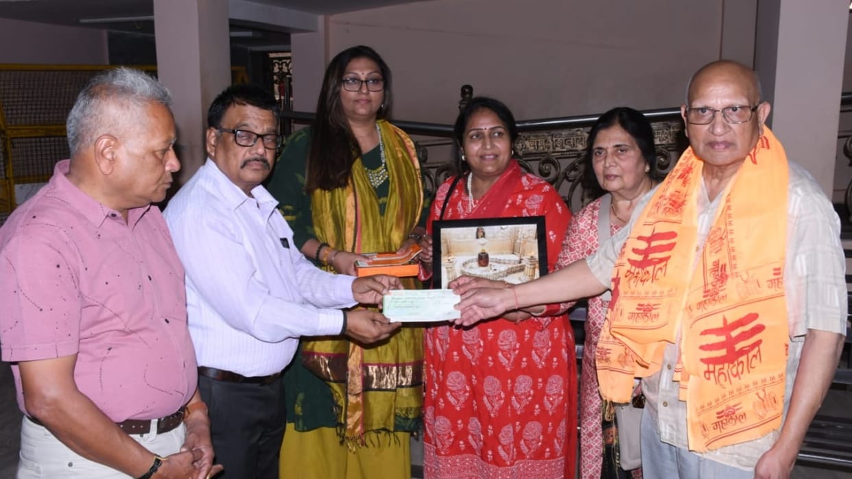 Ujjain Mahakal: Mumbai devotee offered donation of Rs 2,21,000 to Baba Mahakal